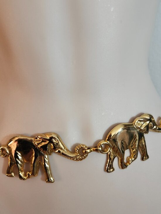 Vintage Anne Klein  Gold Tone Elephant Belt 28\